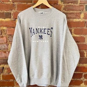 AUTHENTIC y2k Vintage New York Yankees Crewneck Sweatshirt